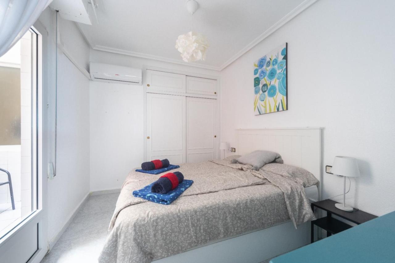 Apartment / *